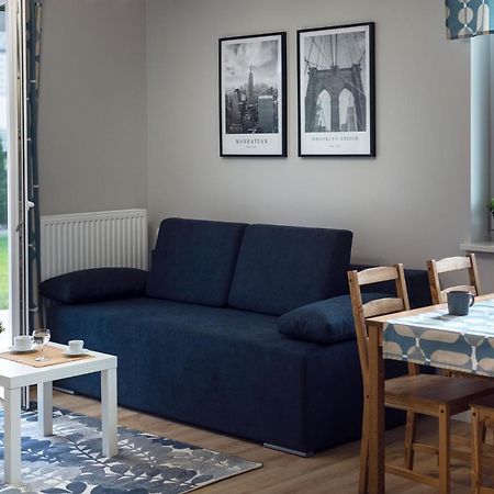 Apartament Liliowa 4 Z Tarasem 쿠도바-즈루이 외부 사진